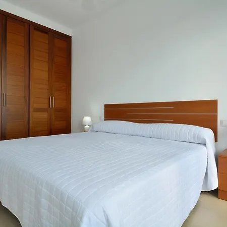 וילה Doramas 3 Bedrooms Share Pool Wifi פוארטו קאלרו
