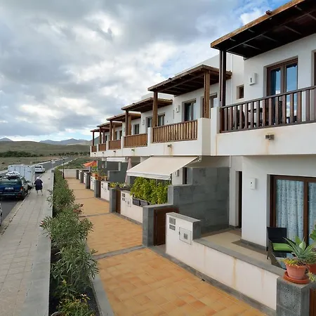 Doramas 3 Bedrooms Share Pool Wifi וילה